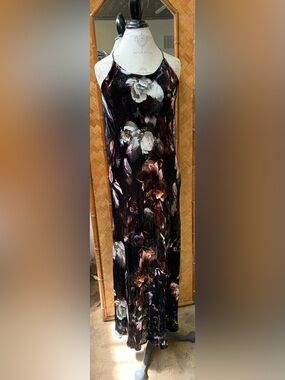 New Christine Lingerie moonlight floral print nightgown